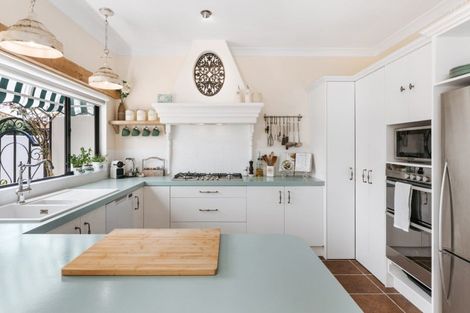 Photo of property in 54 Oreti Crescent, Papamoa Beach, Papamoa, 3118