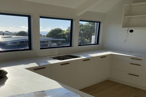 Photo of property in 1/12 Aotearoa Terrace, Murrays Bay, Auckland, 0630