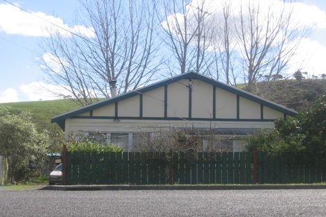 Photo of property in 59 Valley Road, Hikurangi, 0114