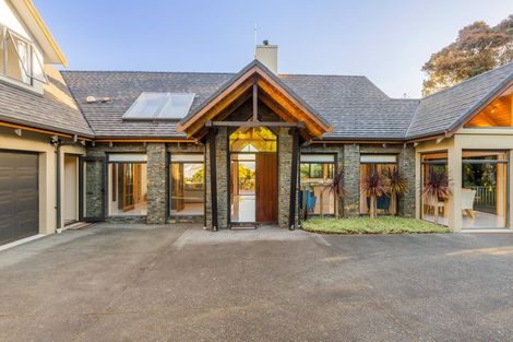 Photo of property in 3 Whakamoenga Point, Acacia Bay, Taupo, 3385