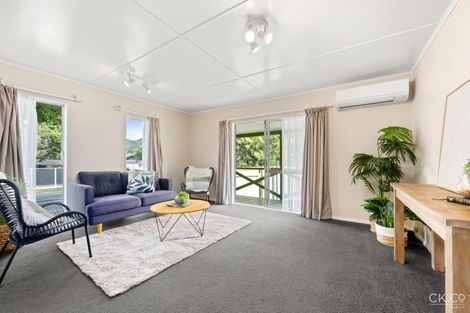 Photo of property in 1/23 Gemstone Drive, Birchville, Upper Hutt, 5018