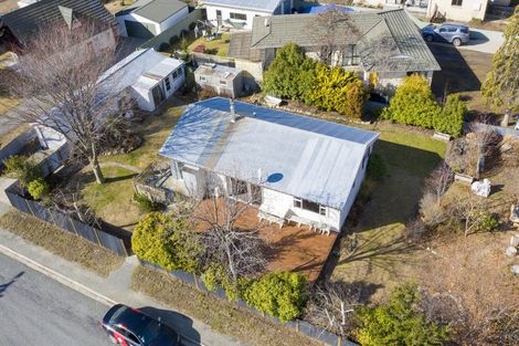 Photo of property in 19 Teal Crescent, Omarama, 9412