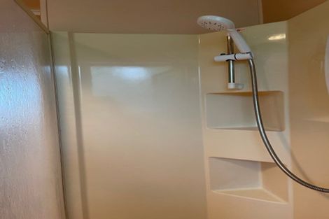 Photo of property in 30 Waverley Avenue, Glenfield, Auckland, 0629