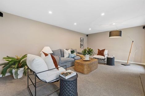 Photo of property in 1 Sunningvale Lane, Ilam, Christchurch, 8053