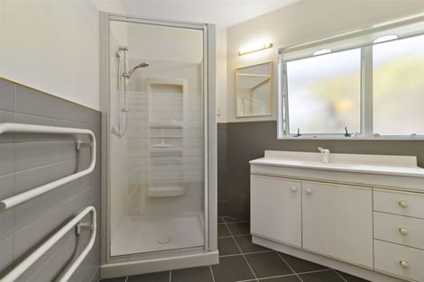 Photo of property in 1 Links View Drive, Omokoroa, 3114