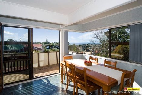 Photo of property in 100 Arran Road, Browns Bay, Auckland, 0630