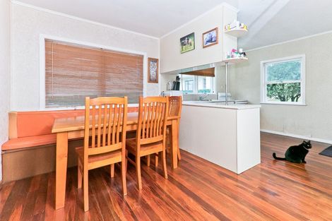 Photo of property in 1 Claridge Street, Glen Eden, Auckland, 0602