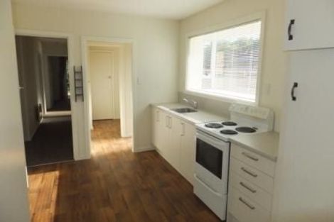 Photo of property in 11 Bideford Place, Dallington, Christchurch, 8061