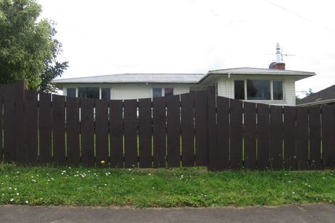 Photo of property in 239 Puhinui Road, Papatoetoe, Auckland, 2025