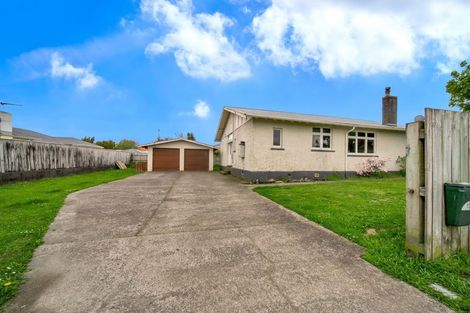 Photo of property in 15 Lear Street, Stratford, 4332