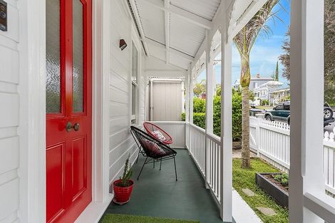 Photo of property in 15 Pompallier Terrace, Ponsonby, Auckland, 1011