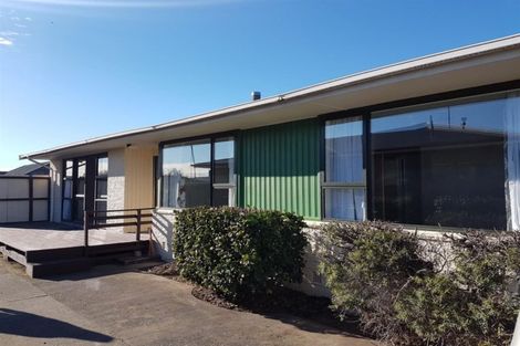 Photo of property in 50 Oriana Crescent, Hornby, Christchurch, 8042