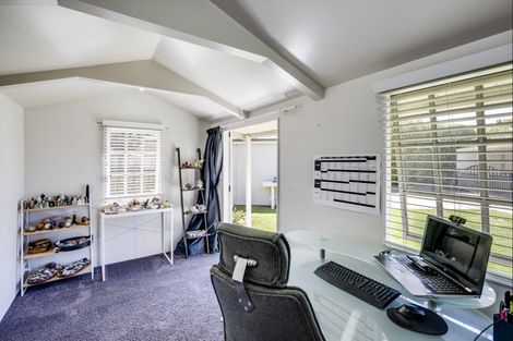 Photo of property in 513 Main North Road, Bay View, Napier, 4104