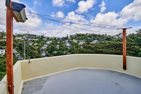 Photo of property in 5/20 Saint Michaels Crescent, Kelburn, Wellington, 6012