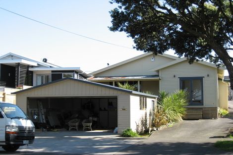 Photo of property in 14 Richmond Street, Fitzroy, New Plymouth, 4312