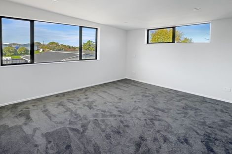 Photo of property in 7b Ballial Place, West Harbour, Auckland, 0618