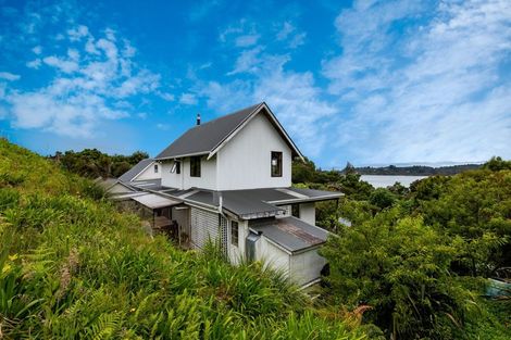 Photo of property in 1863 Takaka-collingwood Highway, Milnthorpe, Collingwood, 7182