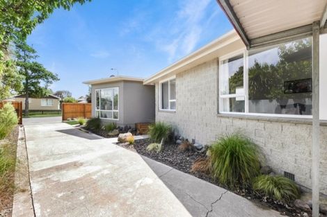 Photo of property in 16 Dunoon Place, Woolston, Christchurch, 8062