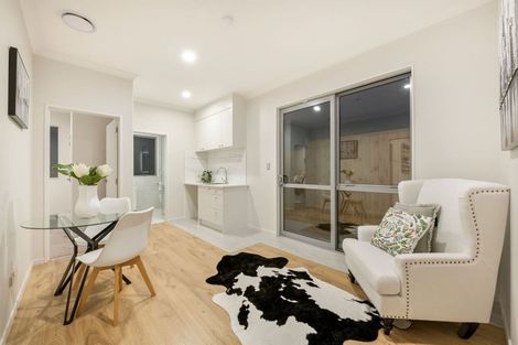 Photo of property in 84 Tir Conaill Avenue, Flat Bush, Auckland, 2019