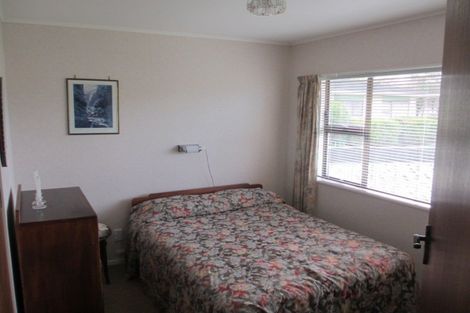 Photo of property in 8 Bethel Court, Milson, Palmerston North, 4414