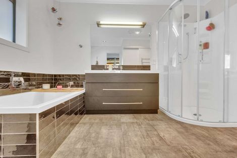 Photo of property in 9 Linley Terrace, Judea, Tauranga, 3110