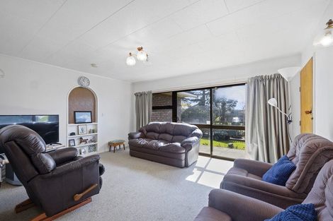Photo of property in 13 Aratapu Street, Waitara, 4320