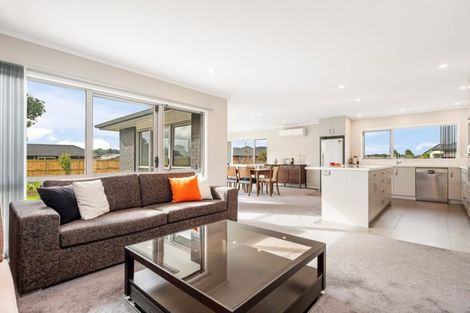 Photo of property in 41 Karanui Road, Te Kamo, Kamo, 0185