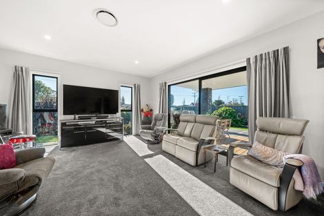 Photo of property in 27 Chamberlain Road, Masterton, 5888