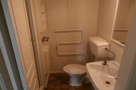 Photo of property in 12 Ilam Road, Upper Riccarton, Christchurch, 8041