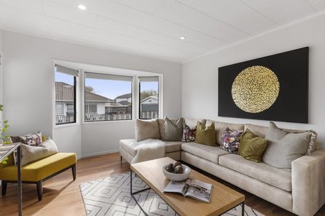 Photo of property in 91 Santiago Crescent, Unsworth Heights, Auckland, 0632