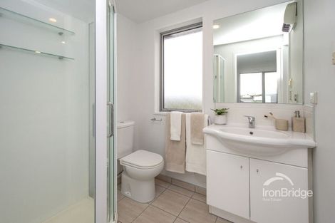 Photo of property in 172d Edgeware Road, Edgeware, Christchurch, 8013