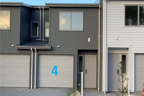 Photo of property in 11d Reid Road, New Lynn, Auckland, 0600