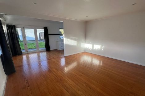Photo of property in 13 Maranui Avenue, Point Chevalier, Auckland, 1022
