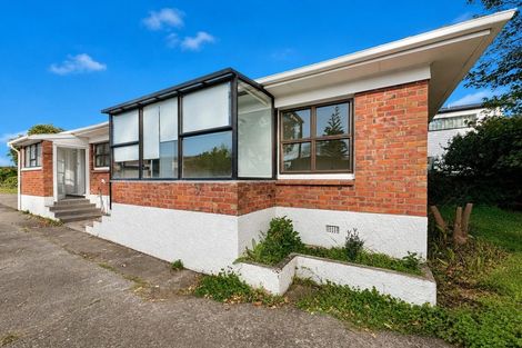 Photo of property in 423 Pakuranga Road, Pakuranga Heights, Auckland, 2010