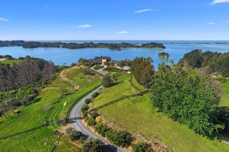 Photo of property in 200 Paparoa Road, Wainui, Opotiki, 3198