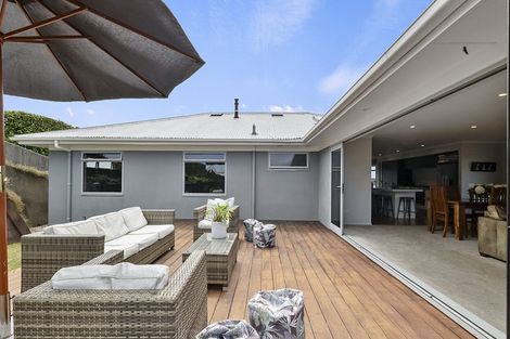 Photo of property in 116 Belt Road, New Plymouth, 4310