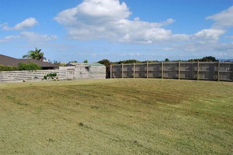 Photo of property in 11 Sea Dune Place, Ruakaka, 0116