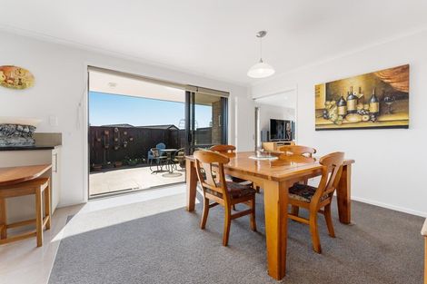 Photo of property in 53 Alberta Road, Glen Avon, New Plymouth, 4312