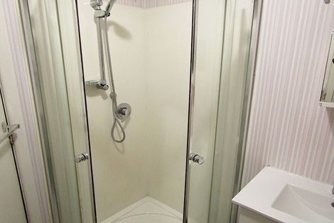 Photo of property in 11 Aileen Place, Upper Riccarton, Christchurch, 8041