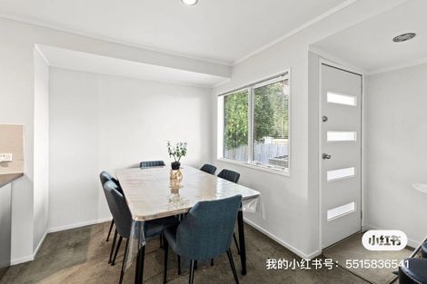 Photo of property in 1/7 Mcinnes Road, Weymouth, Auckland, 2103