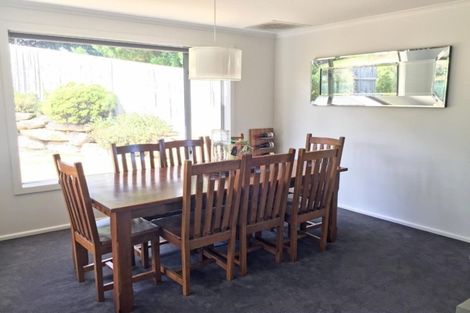 Photo of property in 17 Trevathan Lane, Wanaka, 9305