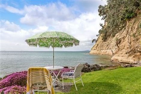 Photo of property in 6/4 Arkles Strand, Arkles Bay, Whangaparaoa, 0932