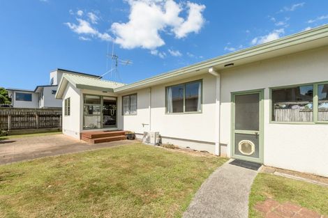 Photo of property in 44b Percy Road, Papamoa Beach, Papamoa, 3118