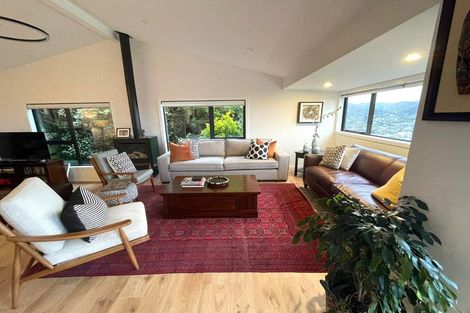 Photo of property in 10 Paparata Street, Karori, Wellington, 6012