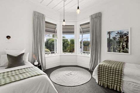 Photo of property in 49 Te Aute Road, Havelock North, 4130