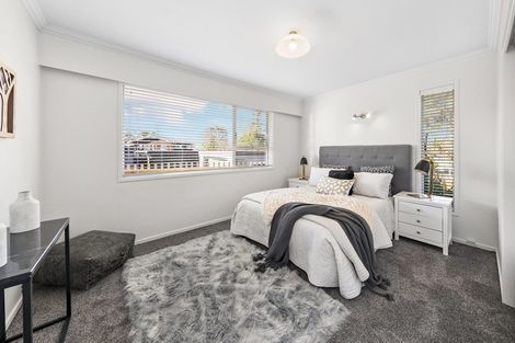 Photo of property in 2/45 Glenmore Road, Sunnyhills, Auckland, 2010