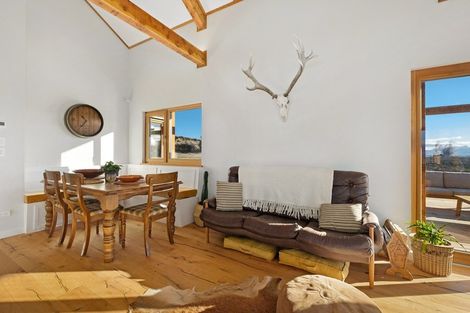 Photo of property in 12 Miharo Lane, Queensberry, Cromwell, 9383