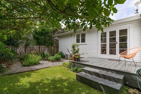 Photo of property in 46 Woodward Street East, Featherston, 5710