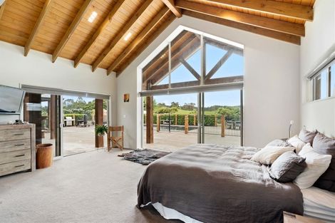 Photo of property in 318 Stoney Creek Road, Kaukapakapa, 0873