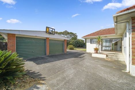 Photo of property in 13 Birdwood Avenue, Papatoetoe, Auckland, 2025